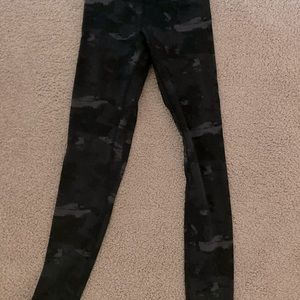 Lululemon style leggings